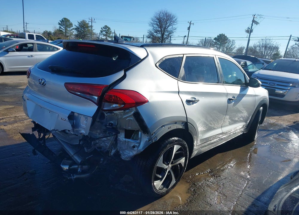 2018 HYUNDAI TUCSON LIMITED VIN: KM8J33A22JU807333