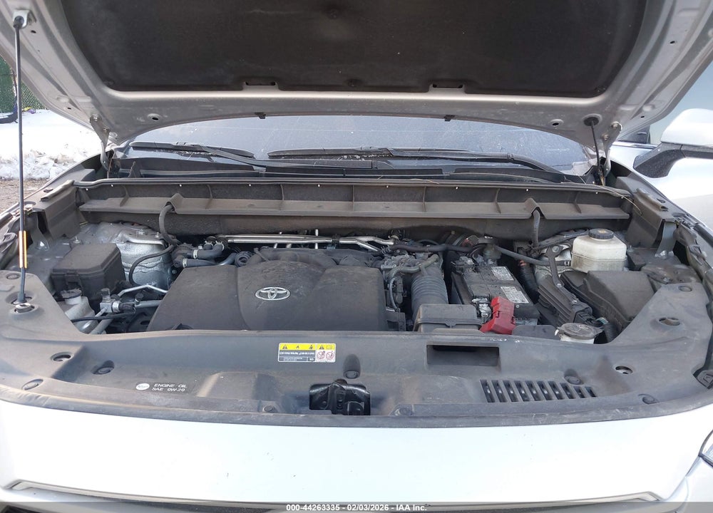 2021 TOYOTA HIGHLANDER XLE VIN: 5TDGZRBH1MS153467