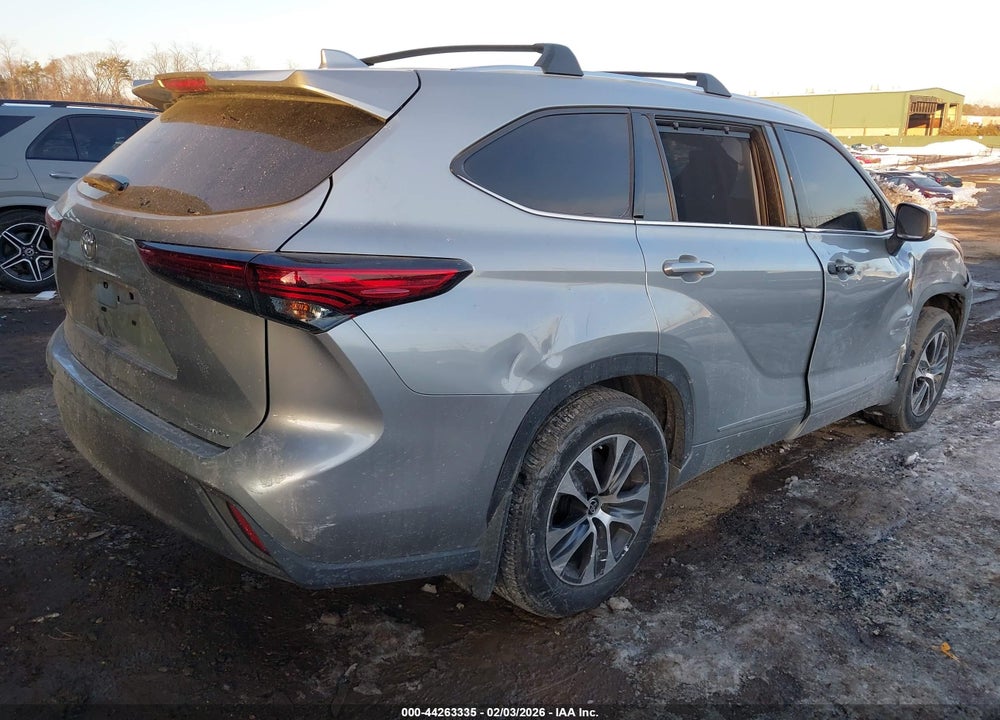 2021 TOYOTA HIGHLANDER XLE VIN: 5TDGZRBH1MS153467
