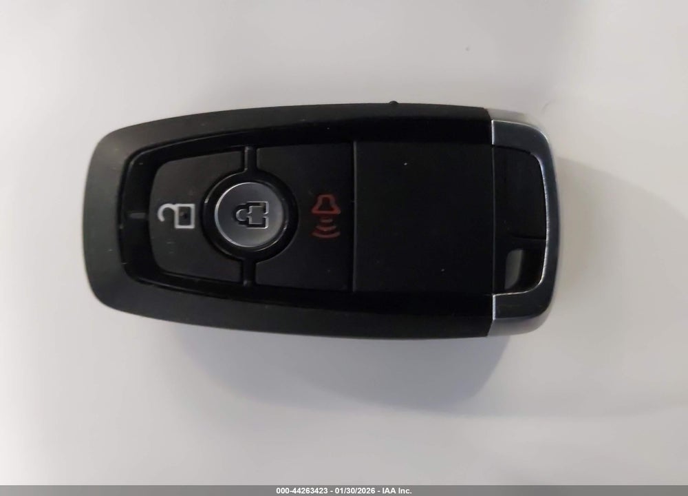 2025 FORD MAVERICK XLT VIN: 3FTTW8JA1SRA35358