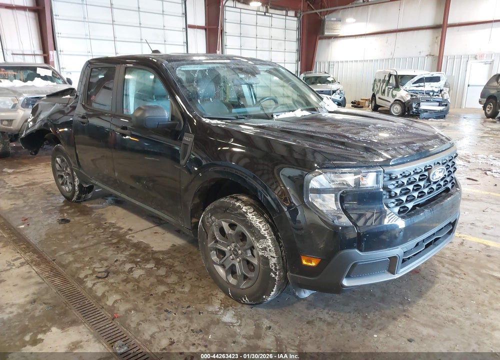 2025 FORD MAVERICK XLT VIN: 3FTTW8JA1SRA35358