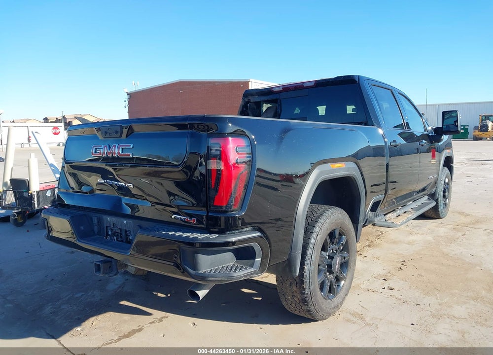 2025 GMC SIERRA 2500HD 4WD  STANDARD BED AT4 VIN: 1GT4UPE74SF334813
