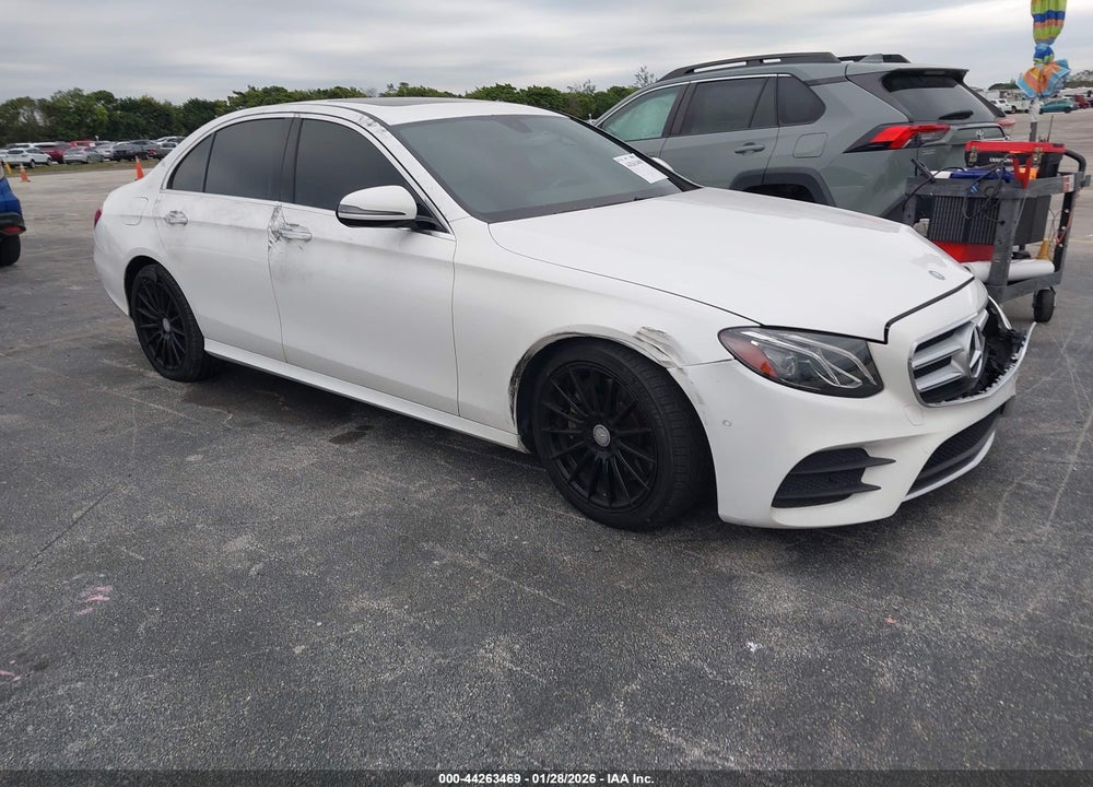 2017 MERCEDES-BENZ E 300 VIN: WDDZF4JB6HA042701