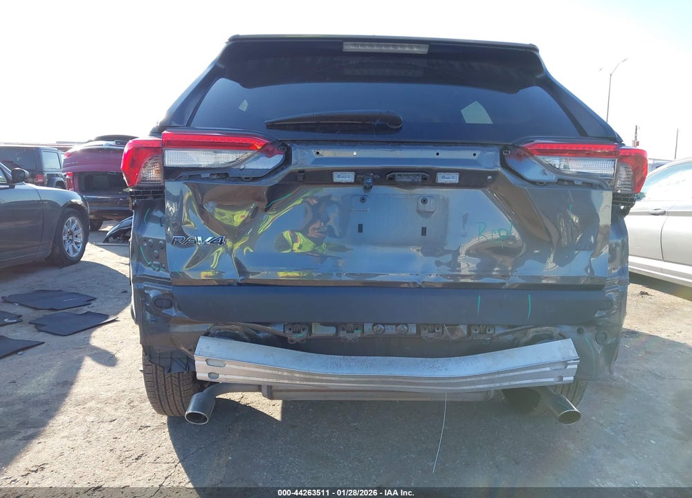 2023 TOYOTA RAV4 LE VIN: 2T3H1RFV8PW246971