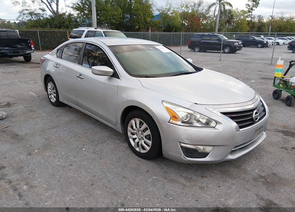 2015 NISSAN ALTIMA 2.5/S/SV/SL VIN: 1N4AL3AP8FC451683