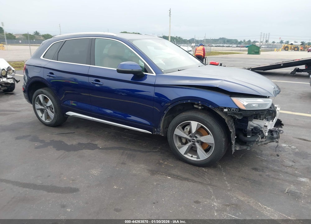 2023 AUDI Q5 PREMIUM 40 TFSI QUATTRO S TRONIC VIN: WA1ABAFY0P2128846