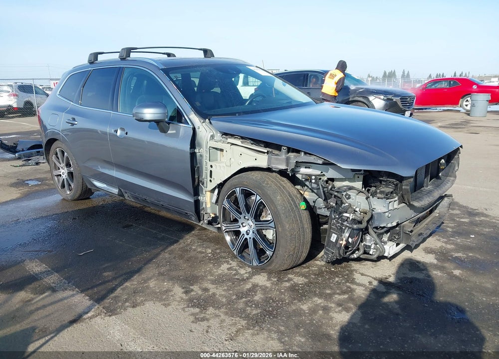 2019 VOLVO XC60 HYBRID T8 INSCRIPTION VIN: LYVBR0DL7KB236721
