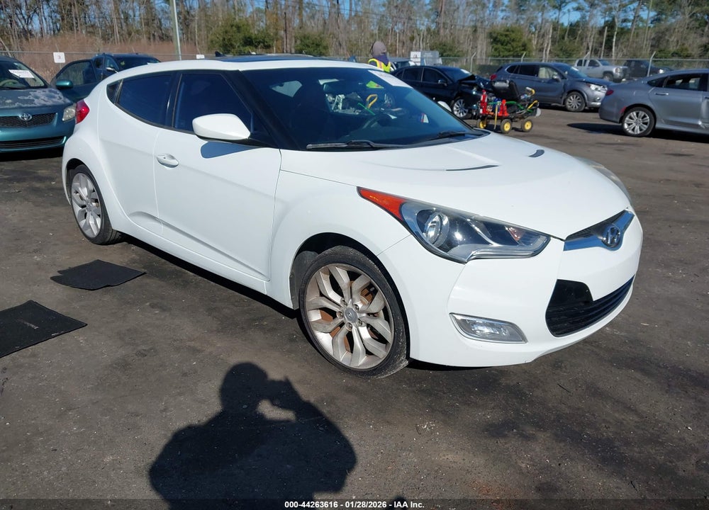 2013 HYUNDAI VELOSTER VIN: KMHTC6AD8DU171727