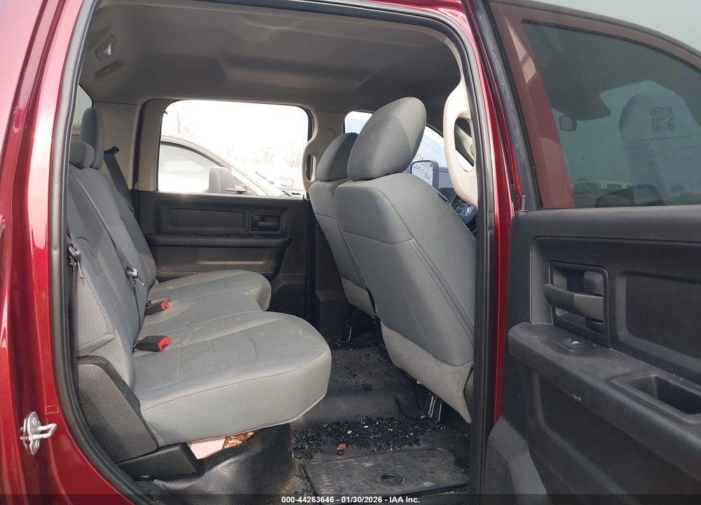 2018 RAM 2500 TRADESMAN  4X4 6'4 BOX VIN: 3C6UR5CL0JG201654
