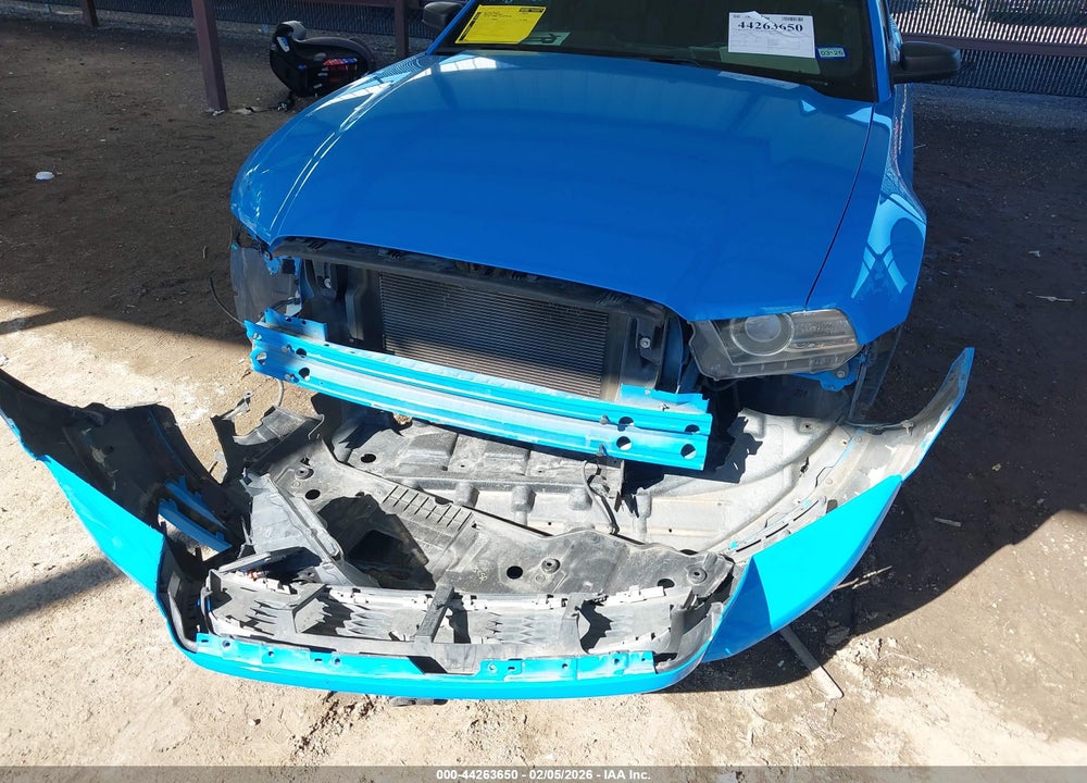 2013 FORD MUSTANG V6 VIN: 1ZVBP8AM2D5282085