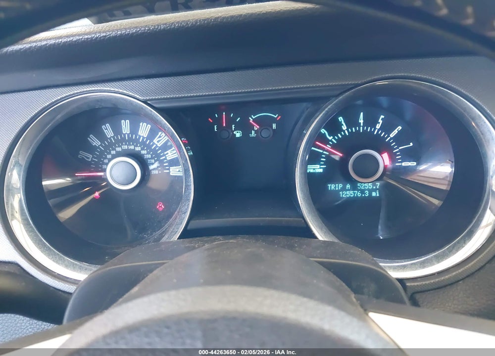 2013 FORD MUSTANG V6 VIN: 1ZVBP8AM2D5282085
