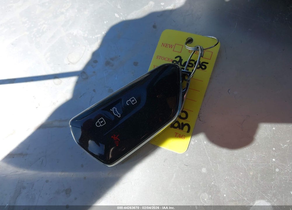 2024 VOLKSWAGEN ID.4 PRO S VIN: 1V2VRPE81RC004720