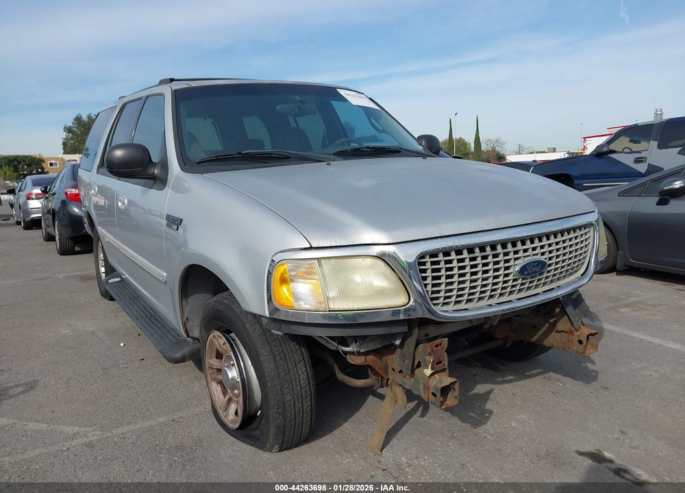 2002 FORD EXPEDITION XLT VIN: 1FMRU15WX2LA22938