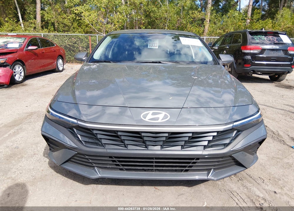 2025 HYUNDAI ELANTRA VIN: KMHLL4DG6SU008517
