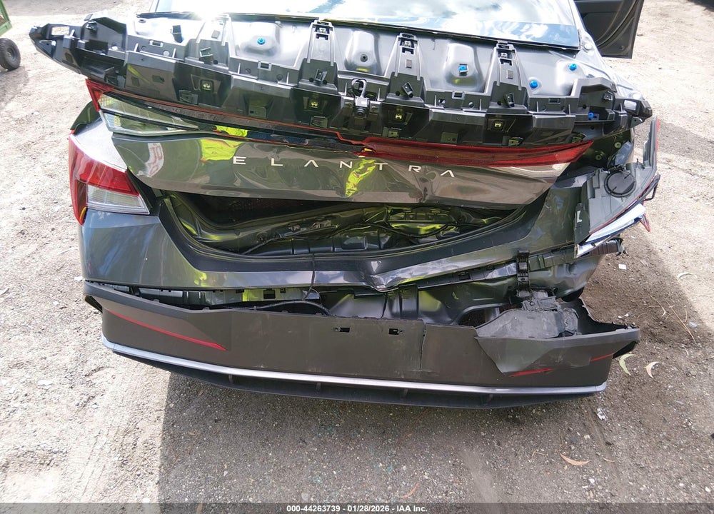 2025 HYUNDAI ELANTRA VIN: KMHLL4DG6SU008517