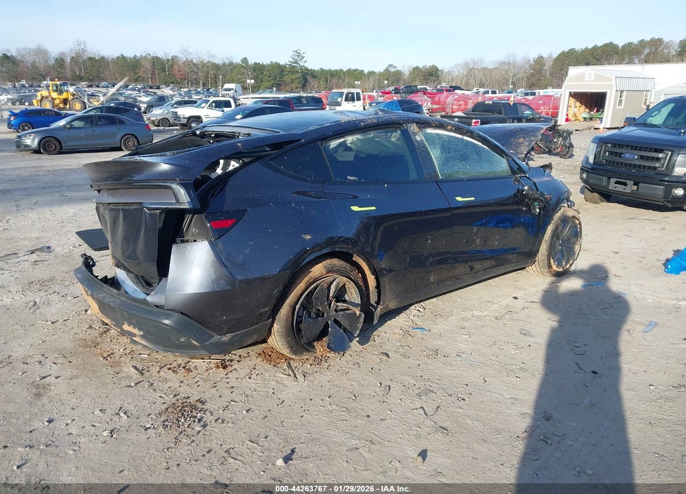2026 TESLA MODEL Y VIN: 7SAYGDED0TA500649