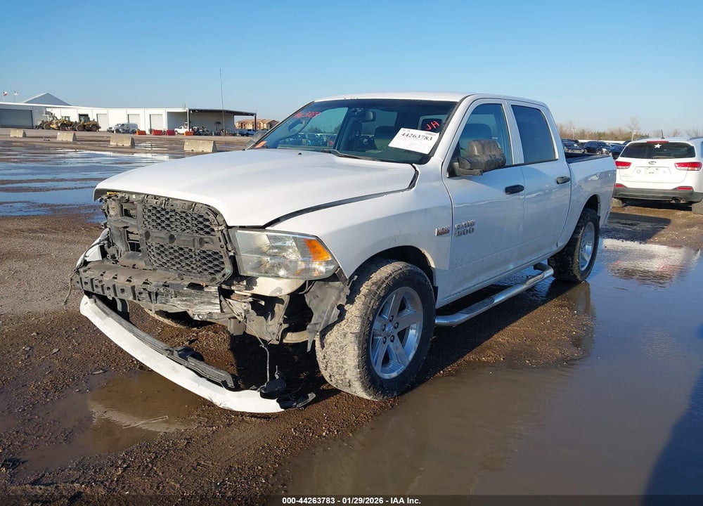 2014 RAM 1500 EXPRESS VIN: 1C6RR7KTXES303593