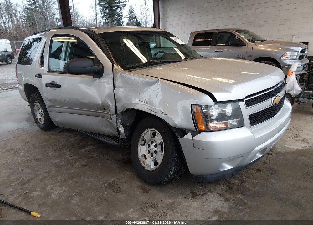 2013 CHEVROLET TAHOE LS VIN: 1GNSKAE05DR119849