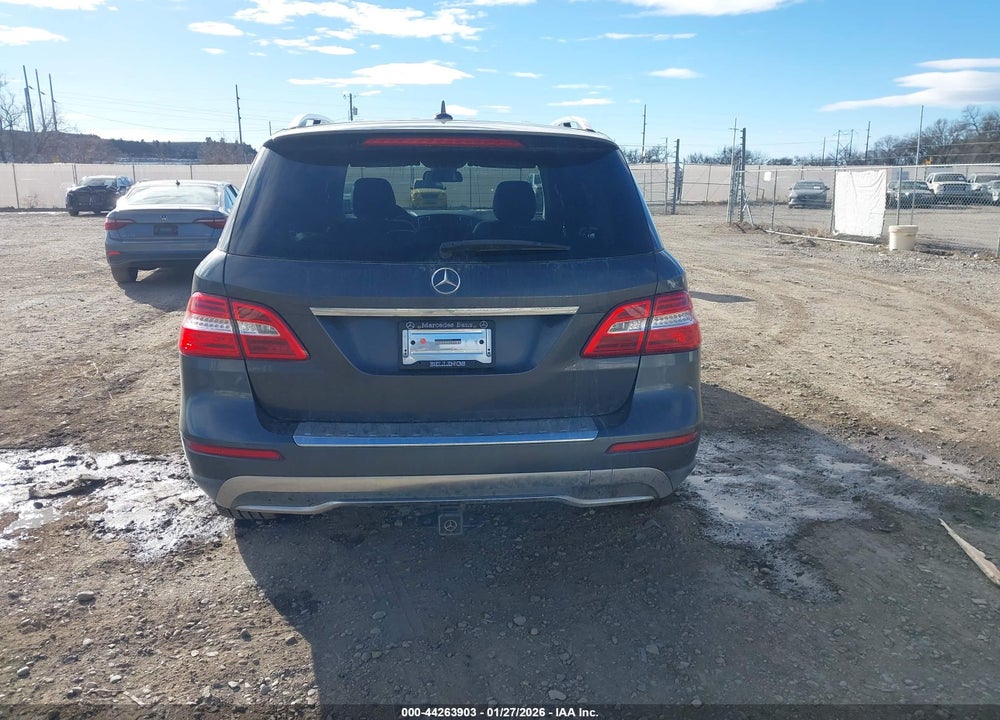 2015 MERCEDES-BENZ ML 350 4MATIC VIN: 4JGDA5HB0FA511160