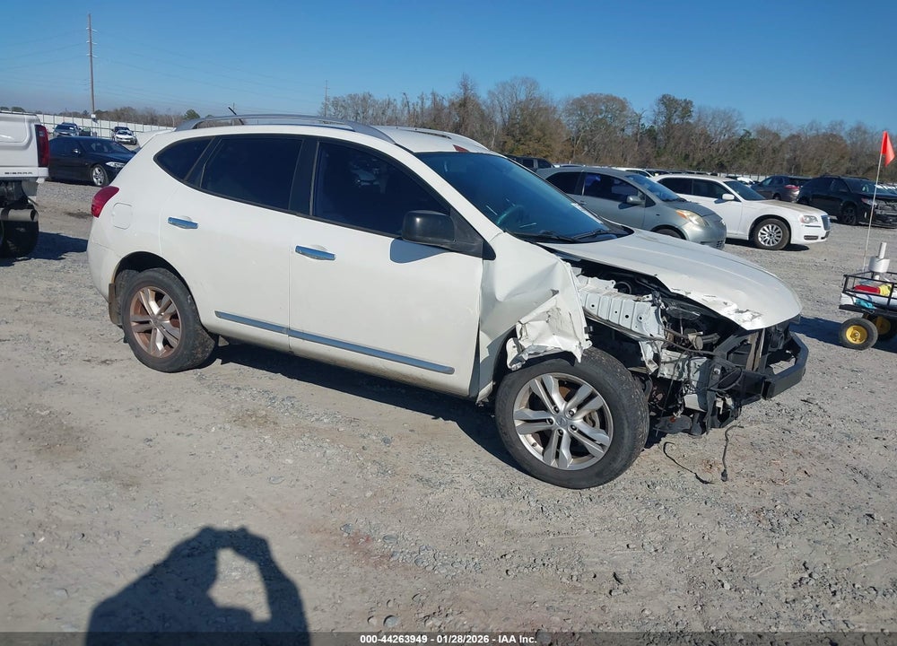 2015 NISSAN ROGUE SELECT S VIN: JN8AS5MT4FW663016