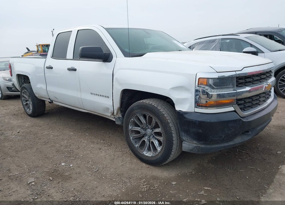 2017 CHEVROLET SILVERADO 1500 WT VIN: 1GCRCNEH6HZ258685