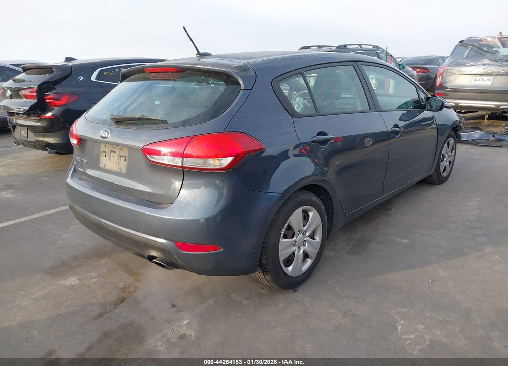 2016 KIA FORTE LX VIN: KNAFK5A80G5583346