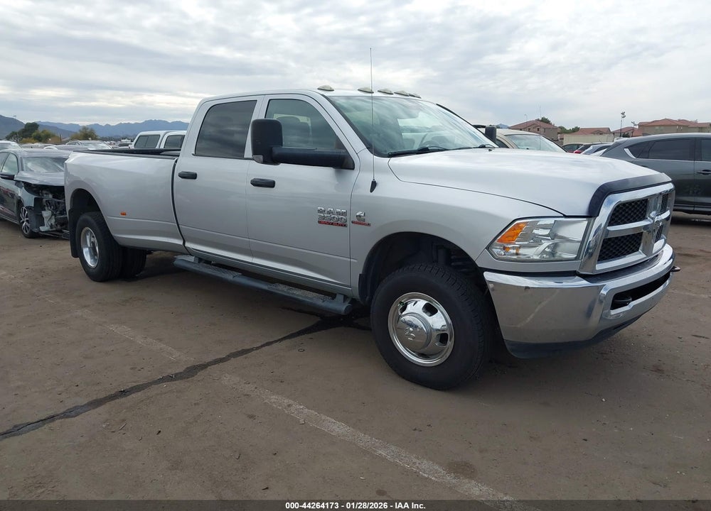 2018 RAM 3500 TRADESMAN  4X4 8' BOX VIN: 3C63RRGL4JG343440