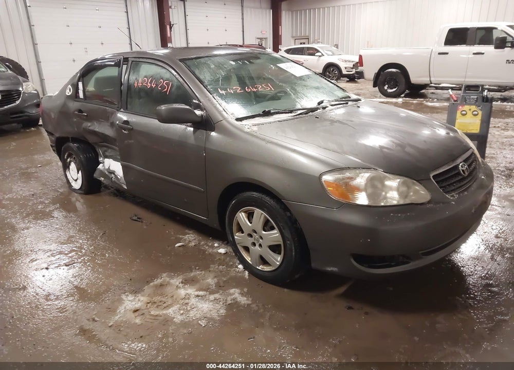 2008 TOYOTA COROLLA LE VIN: 2T1BR32E38C902281
