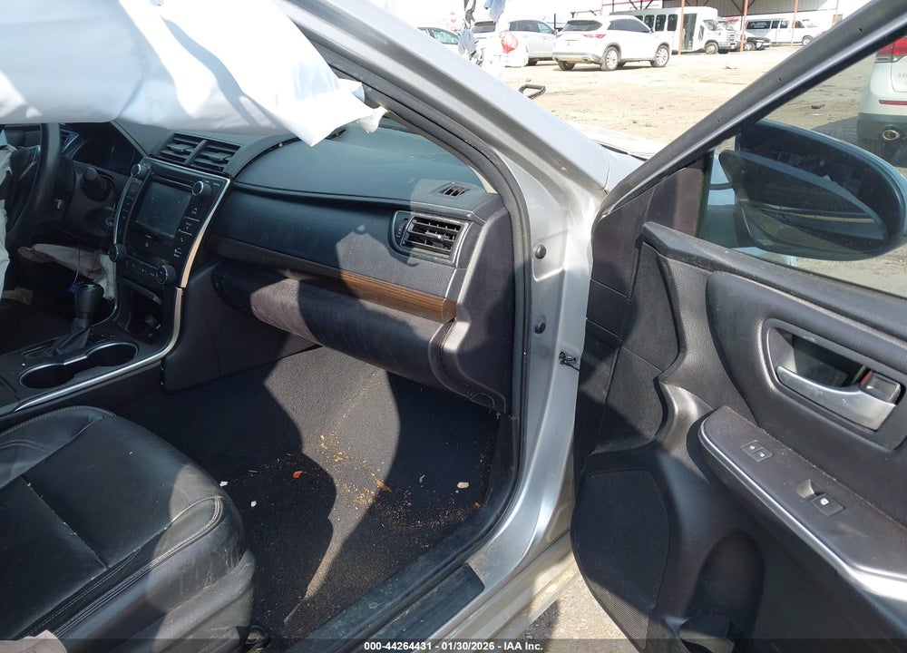 2017 TOYOTA CAMRY XLE VIN: 4T1BF1FK9HU326952
