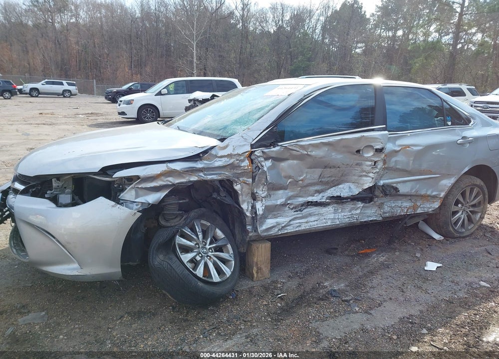 2017 TOYOTA CAMRY XLE VIN: 4T1BF1FK9HU326952
