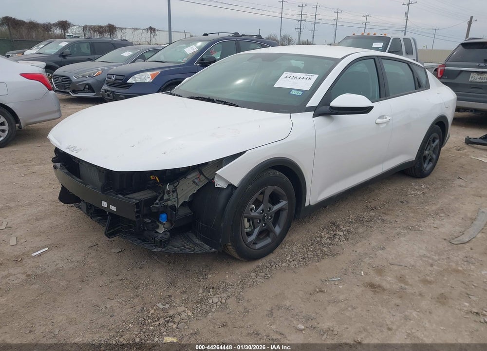 2025 KIA K4 LXS VIN: 3KPFT4DE0SE030589