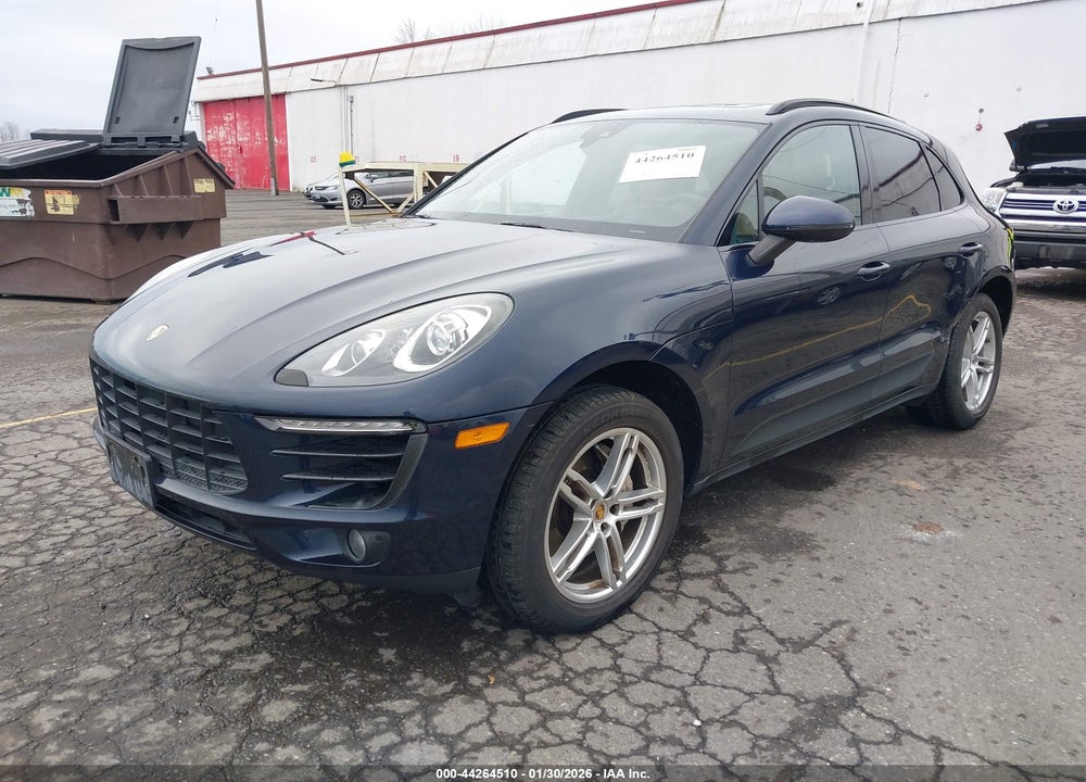 2018 PORSCHE MACAN S VIN: WP1AB2A55JLB37731