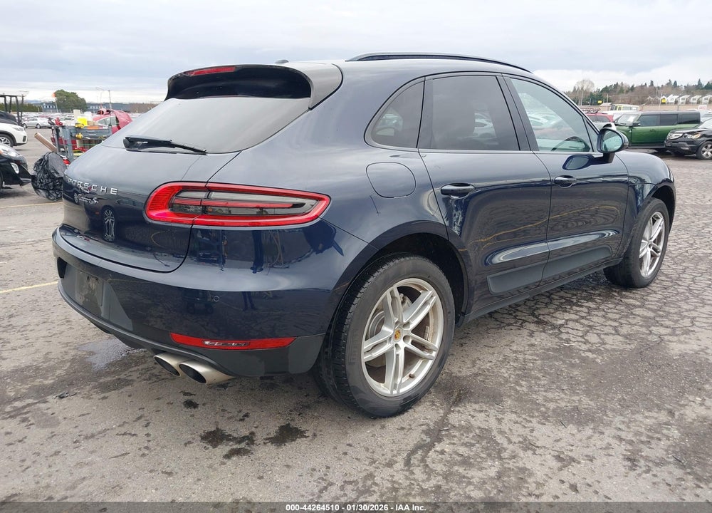 2018 PORSCHE MACAN S VIN: WP1AB2A55JLB37731