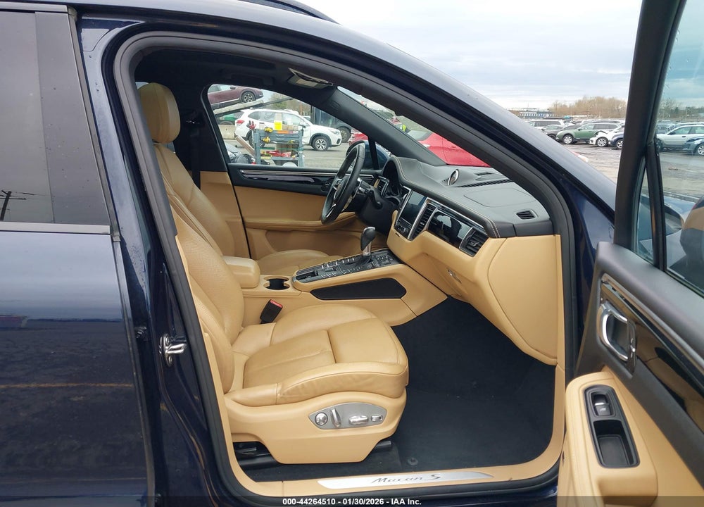 2018 PORSCHE MACAN S VIN: WP1AB2A55JLB37731