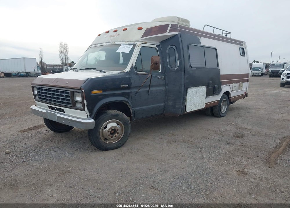 1981 FORD ECONOLINE E350 CUTAWAY VAN VIN: 1FDKE30Z5BHA86075