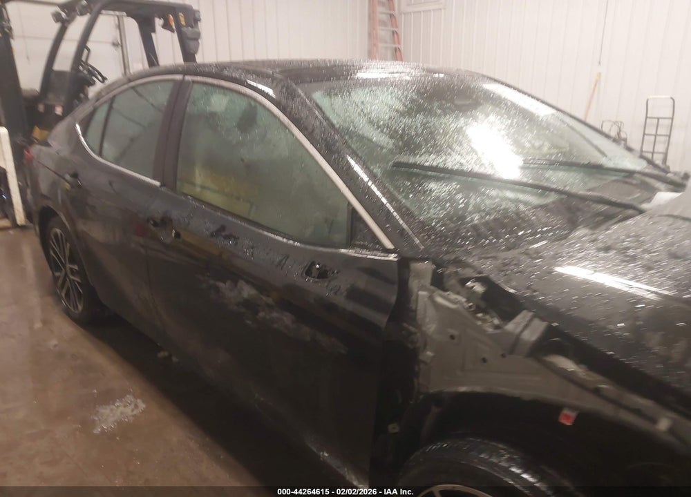 2025 TOYOTA CAMRY XLE VIN: 4T1DAACK9SU567364