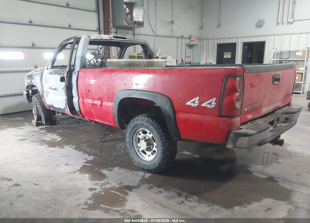 2005 CHEVROLET SILVERADO 2500HD LS VIN: 1GCHK24UX5E265198