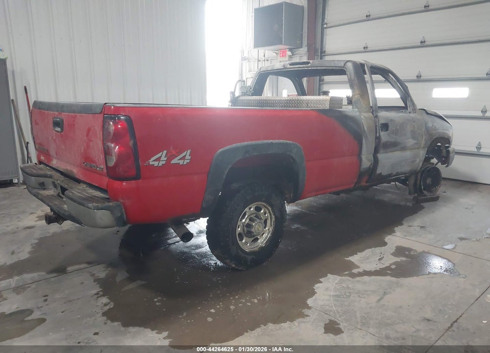 2005 CHEVROLET SILVERADO 2500HD LS VIN: 1GCHK24UX5E265198