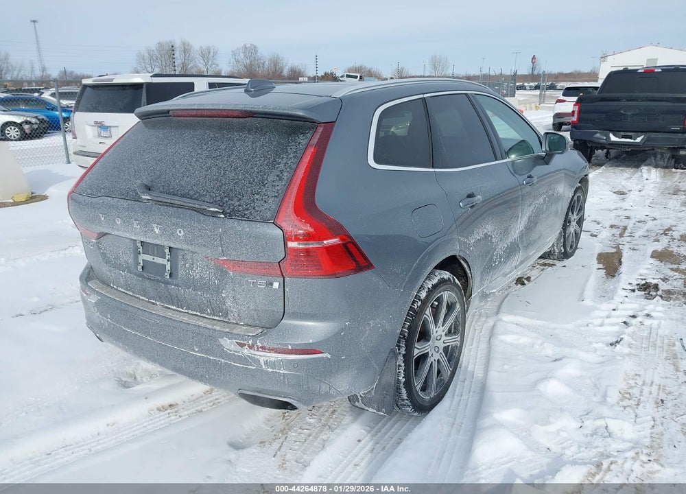 2021 VOLVO XC60 T5 INSCRIPTION VIN: YV4102RL5M1798425