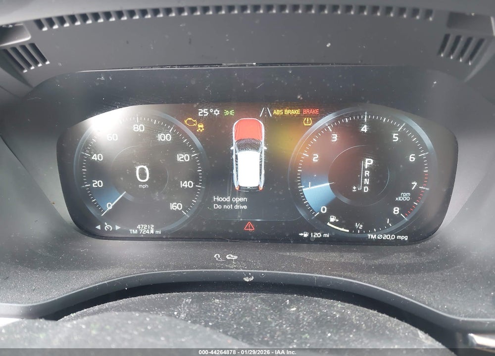 2021 VOLVO XC60 T5 INSCRIPTION VIN: YV4102RL5M1798425