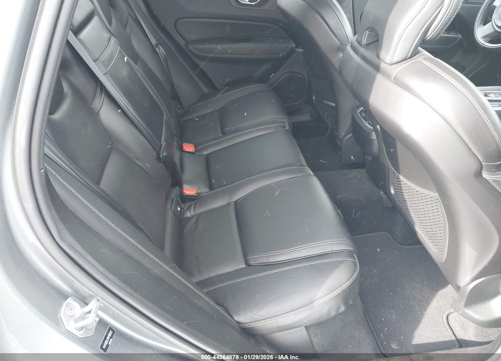2021 VOLVO XC60 T5 INSCRIPTION VIN: YV4102RL5M1798425