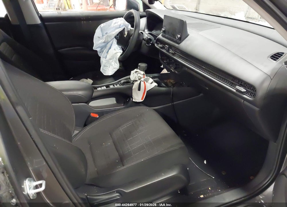 2025 HONDA HR-V AWD LX VIN: 3CZRZ2H39SM713769