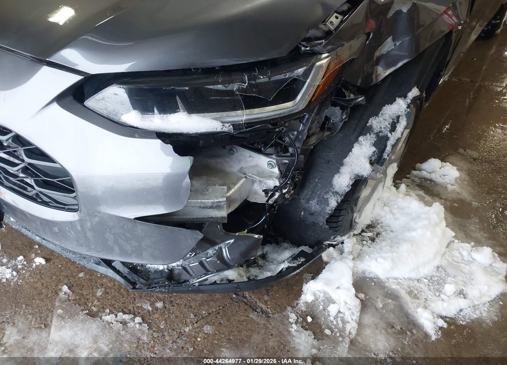 2025 HONDA HR-V AWD LX VIN: 3CZRZ2H39SM713769