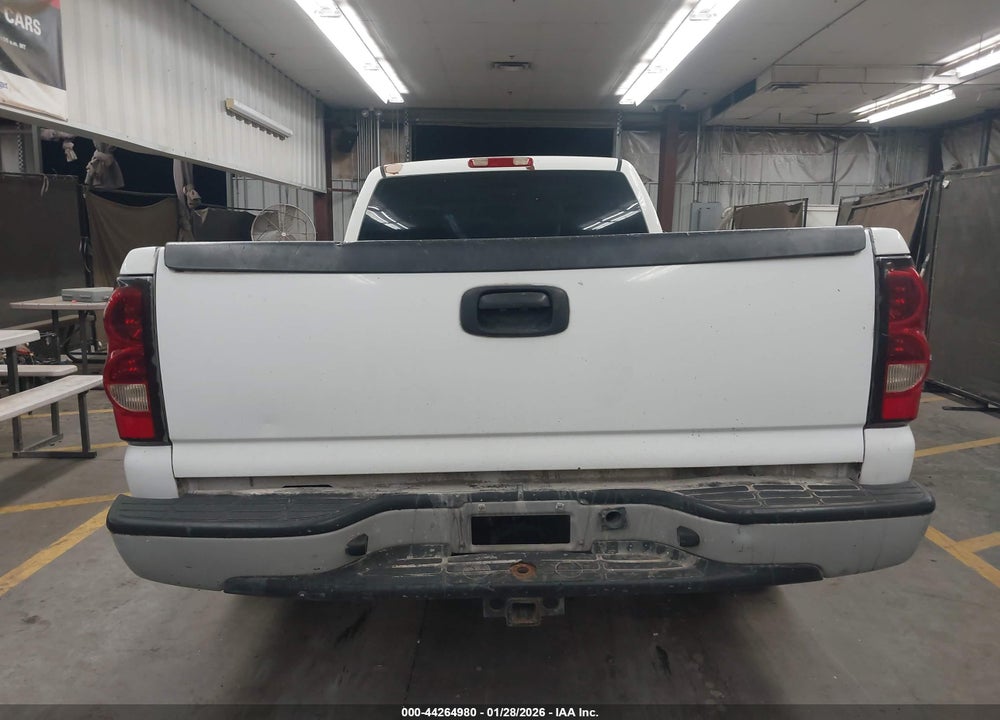 2006 CHEVROLET SILVERADO 1500 WORK TRUCK VIN: 3GCEC14V86G153271