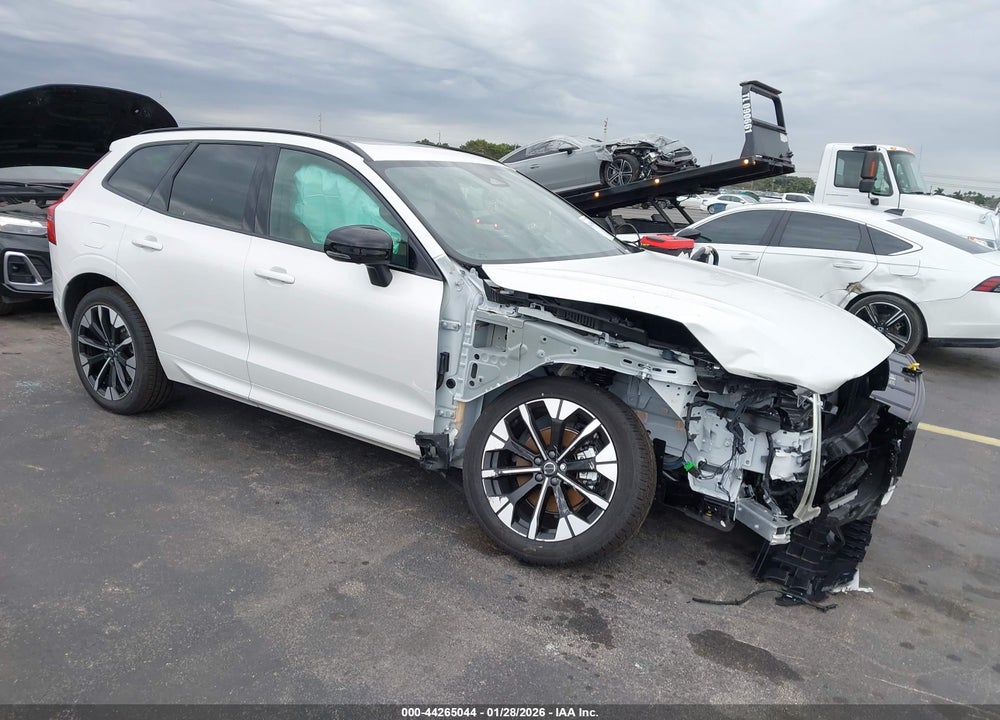 2026 VOLVO XC60 B5 PLUS VIN: YV4M12RC0T1367614