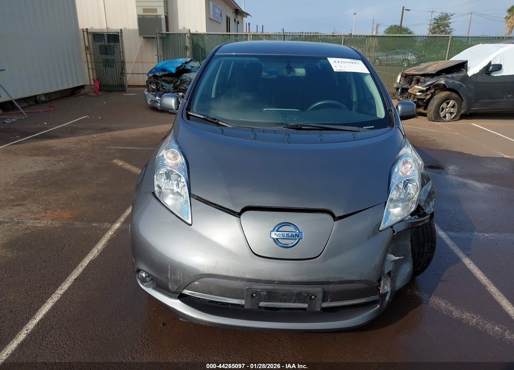 2017 NISSAN LEAF SV VIN: 1N4BZ0CP2HC301621