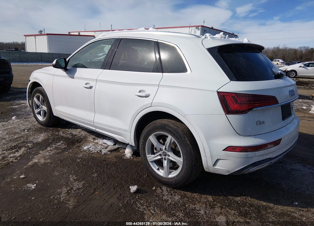 2024 AUDI Q5 PREMIUM 40 TFSI QUATTRO S TRONIC VIN: WA1ABAFY4R2025299