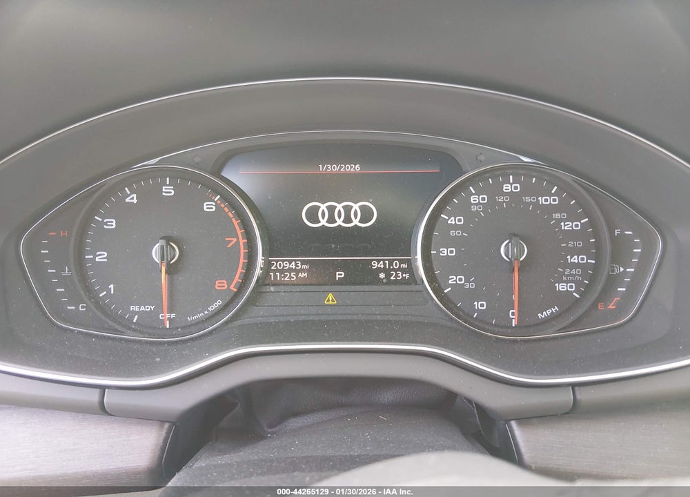 2024 AUDI Q5 PREMIUM 40 TFSI QUATTRO S TRONIC VIN: WA1ABAFY4R2025299
