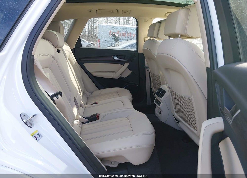 2024 AUDI Q5 PREMIUM 40 TFSI QUATTRO S TRONIC VIN: WA1ABAFY4R2025299