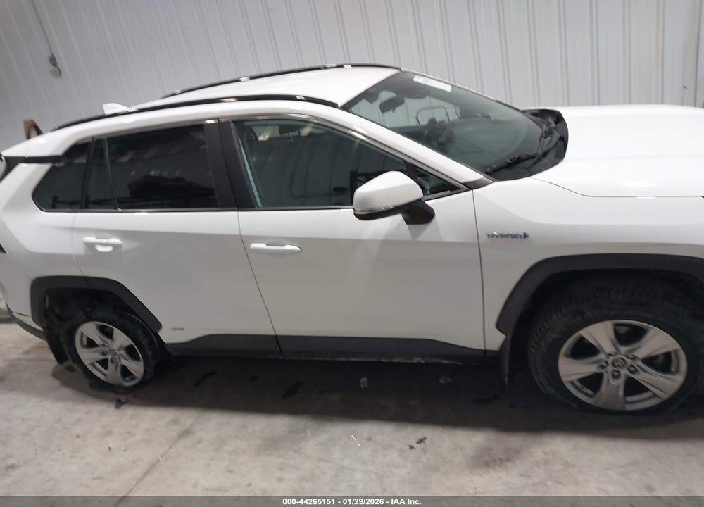 2020 TOYOTA RAV4 HYBRID XLE VIN: 4T3R6RFV6LU003062